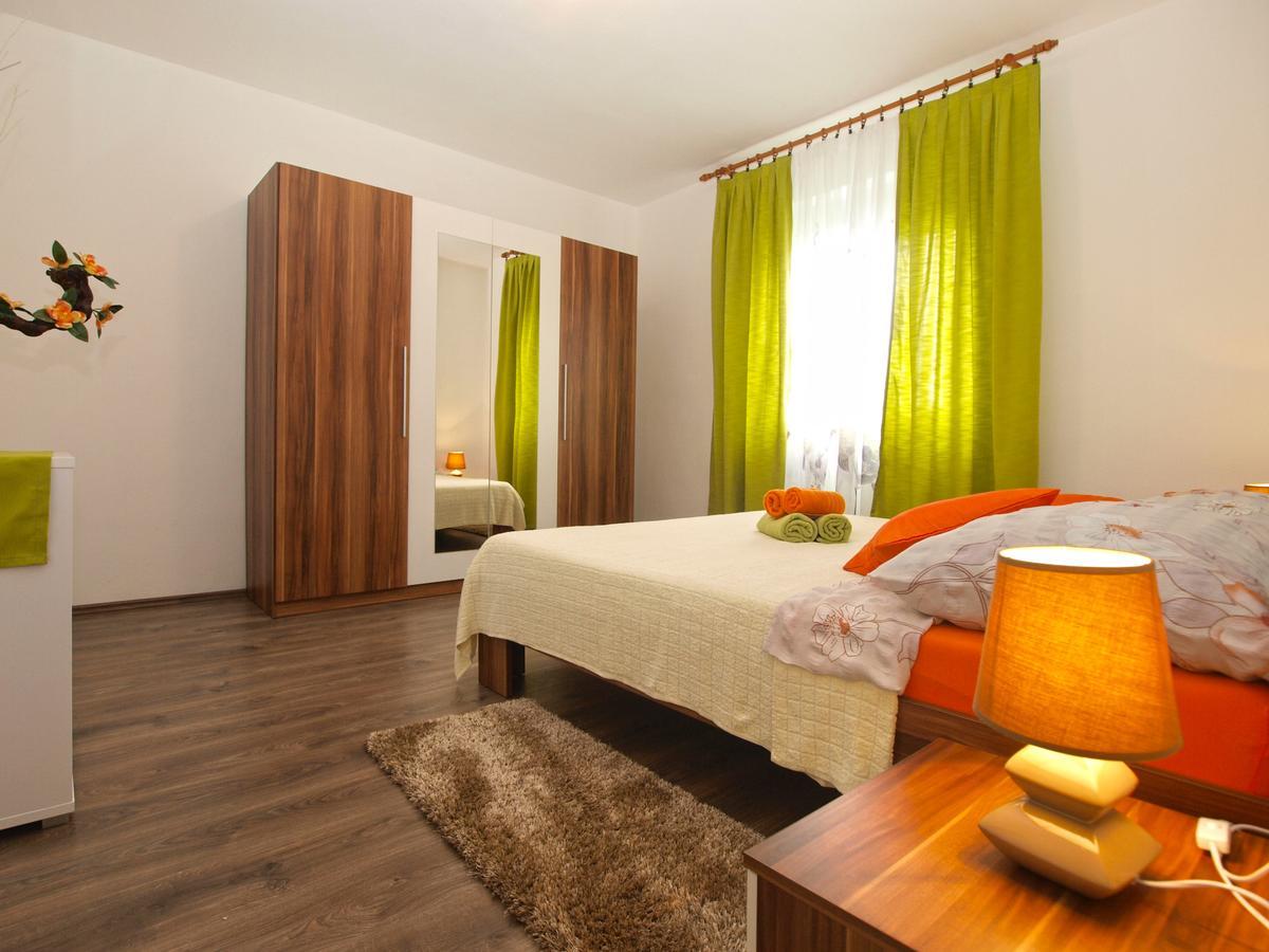 Apartment Luciano 1540 Pula Exteriör bild