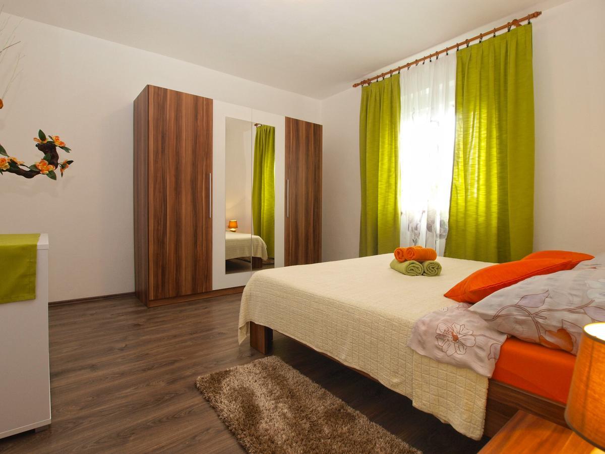 Apartment Luciano 1540 Pula Exteriör bild